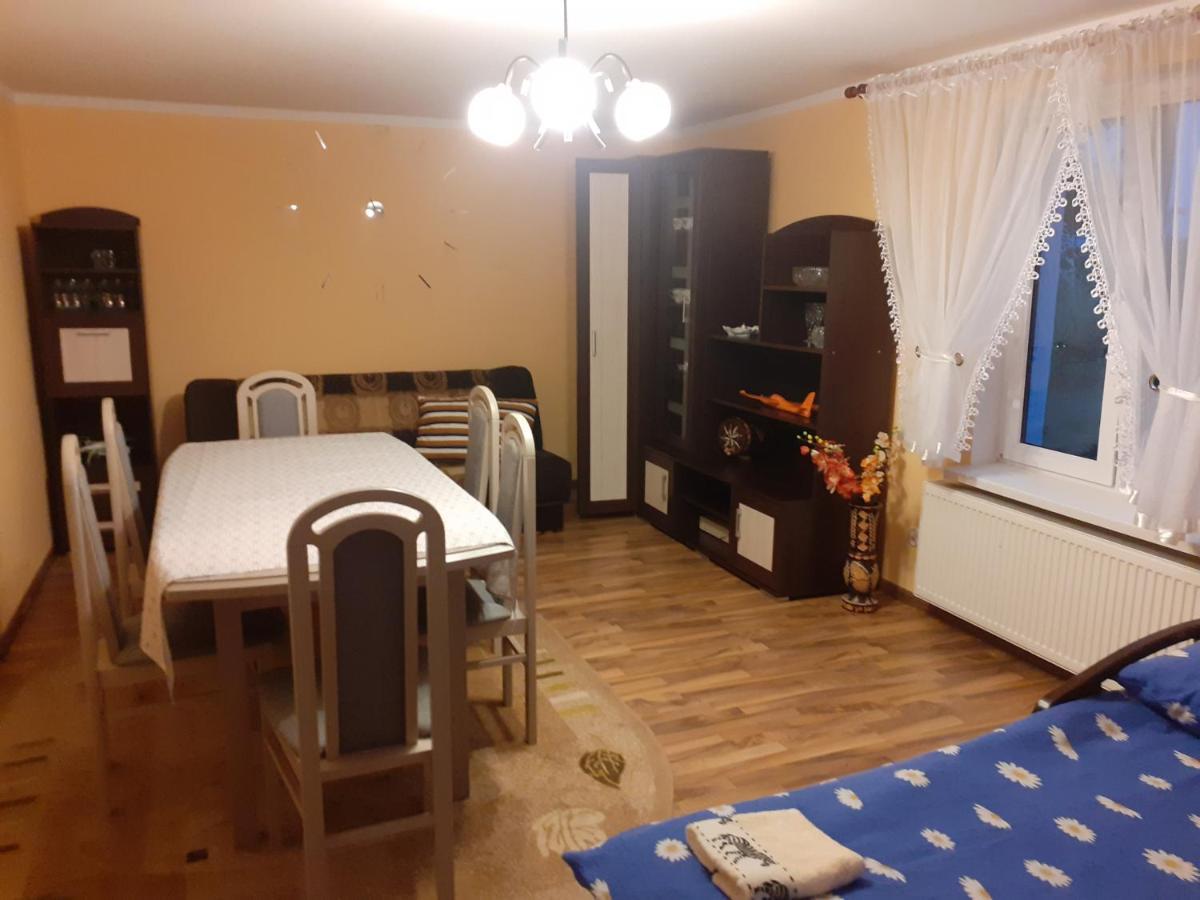 Sleeping Harsz Villa Ngoại thất bức ảnh