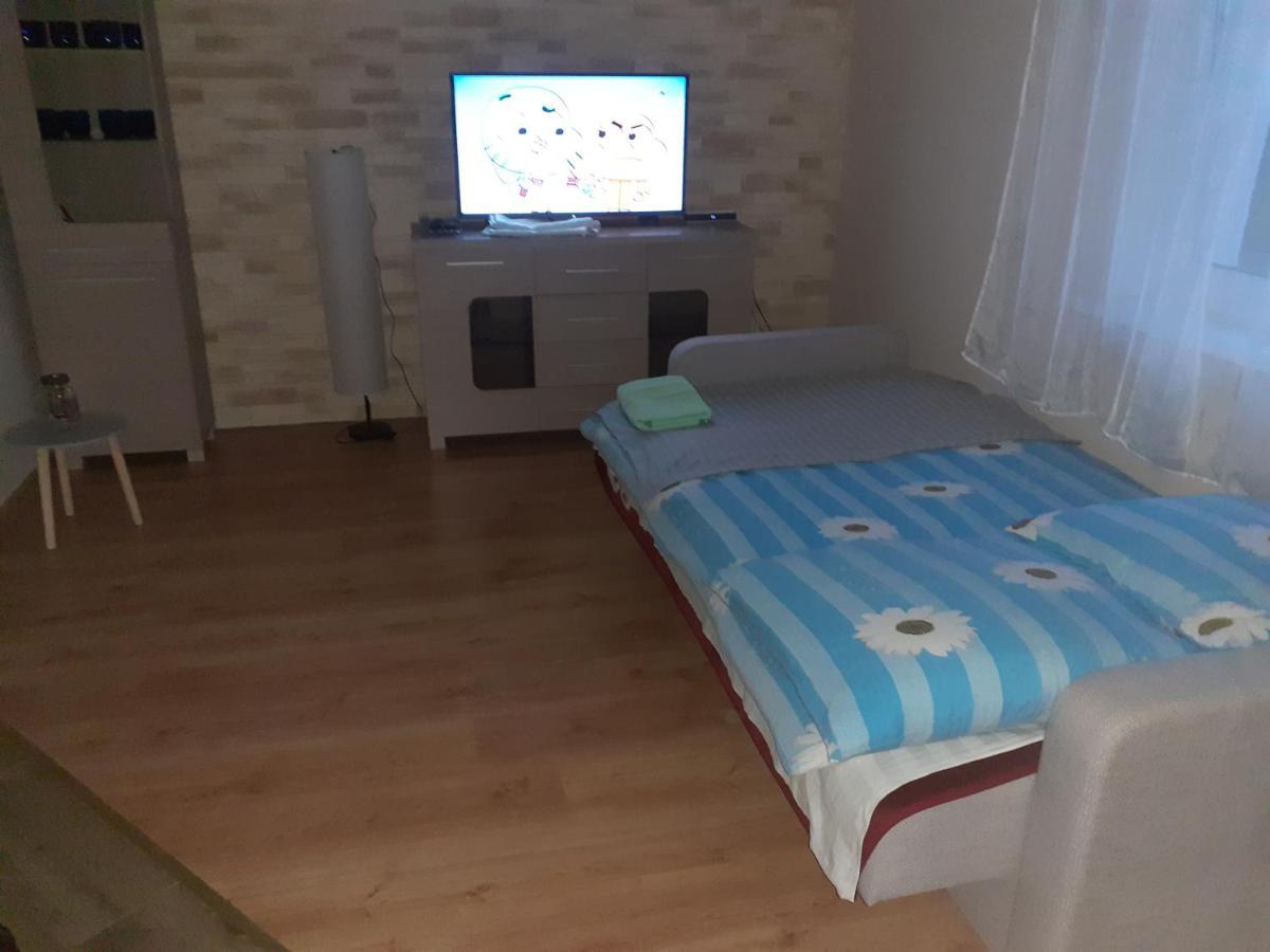Sleeping Harsz Villa Ngoại thất bức ảnh